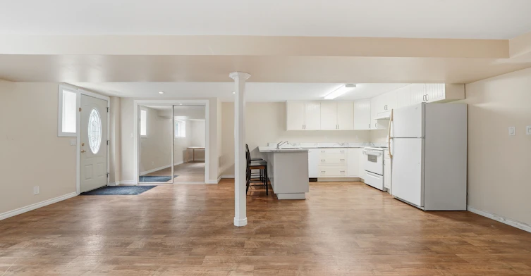 Lower-531 Rodd Avenue, Pickering, ON, L1W 2B1 - 7