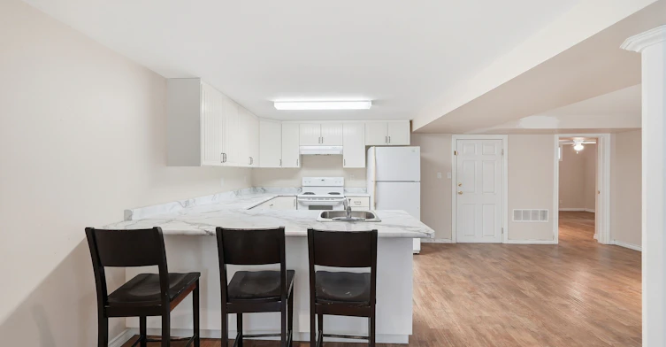 Lower-531 Rodd Avenue, Pickering, ON, L1W 2B1 - 3