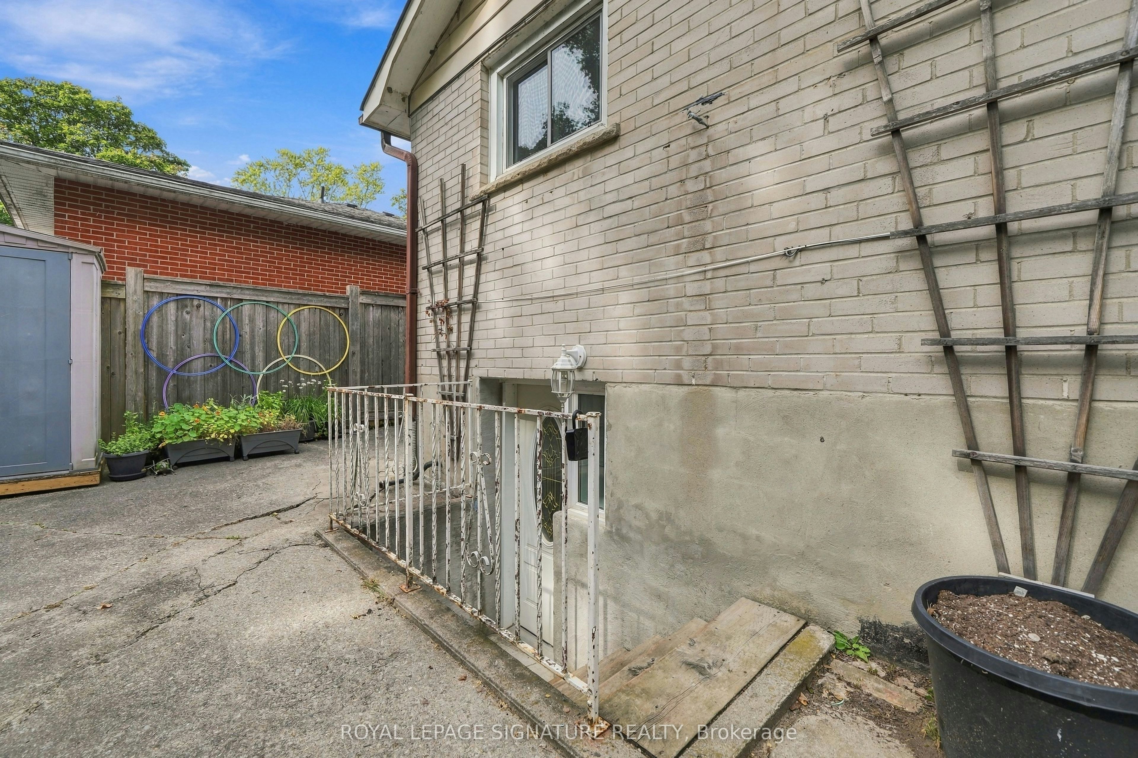 Lower-531 Rodd Avenue, Pickering, ON, L1W 2B1 - 17