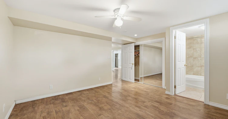 Lower-531 Rodd Avenue, Pickering, ON, L1W 2B1 - 11