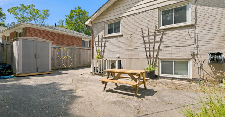 Lower-531 Rodd Avenue, Pickering, ON, L1W 2B1 - 16