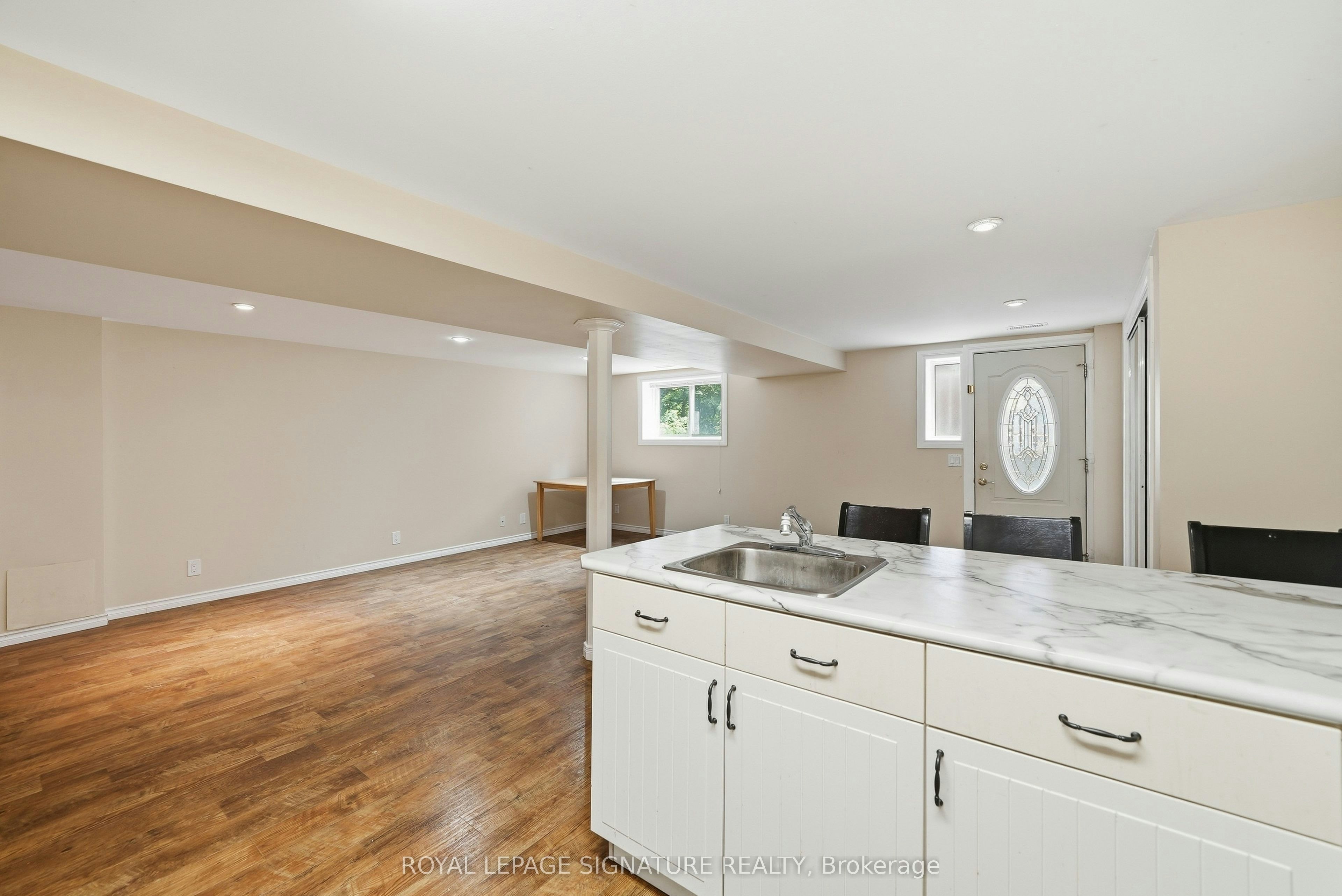 Lower-531 Rodd Avenue, Pickering, ON, L1W 2B1 - 5