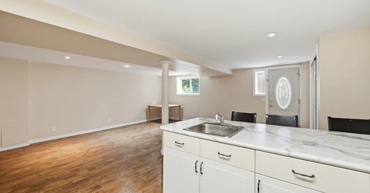 Lower-531 Rodd Avenue, Pickering, ON, L1W 2B1 - 5