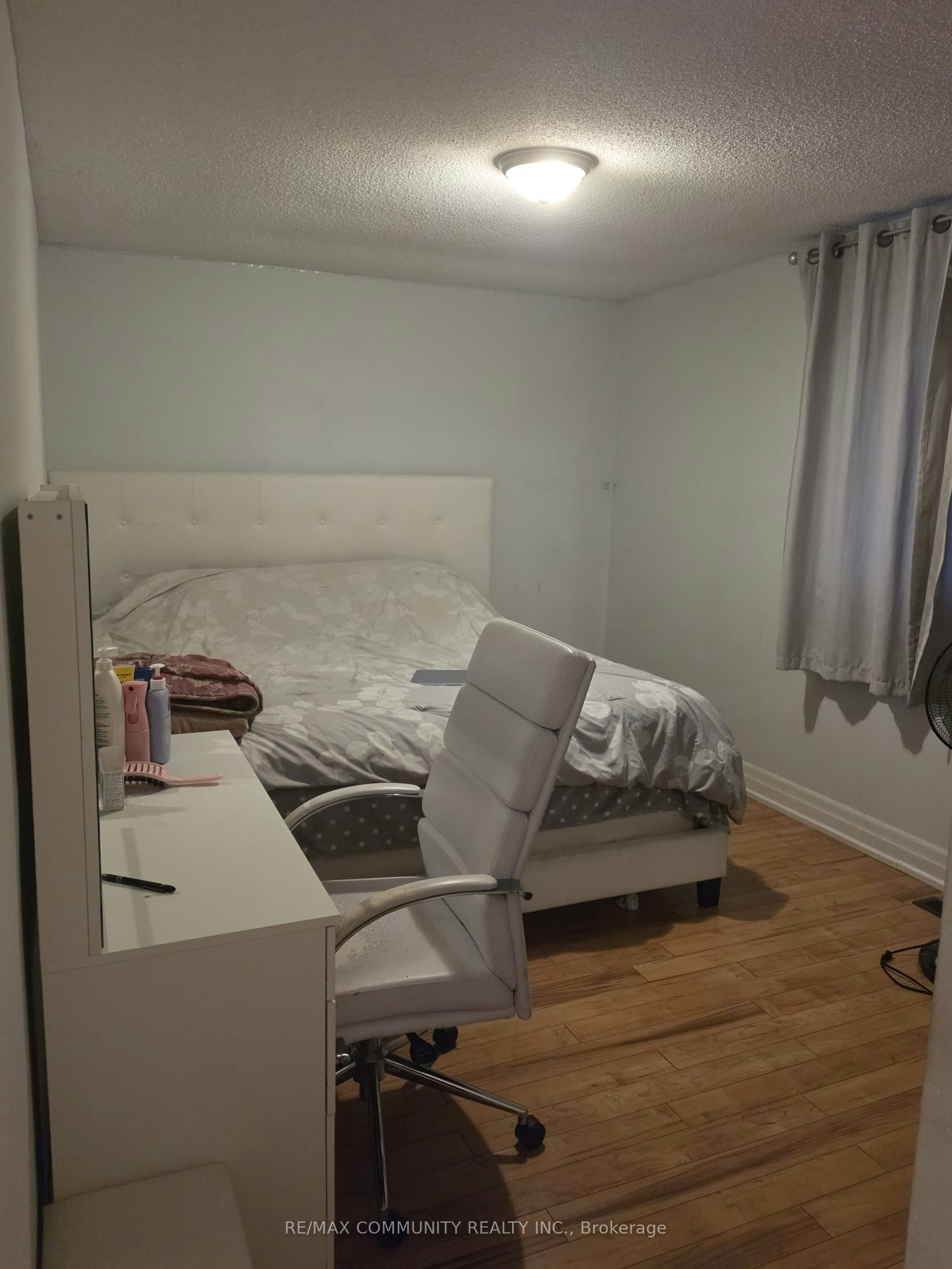 UPPER-36 Beaumont Drive, Ajax, ON, L1T 1P8 - 8