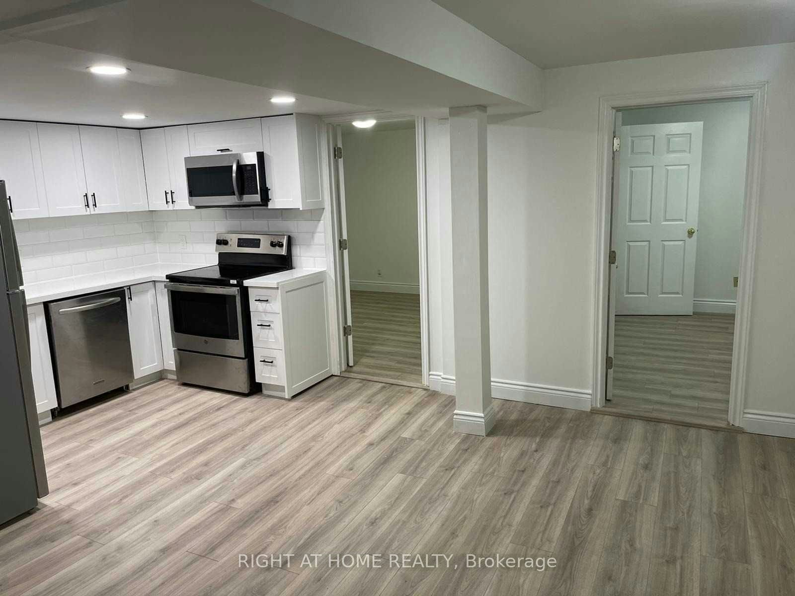 727 Down Crescent, Oshawa, ON, L1H 7X9 - 10