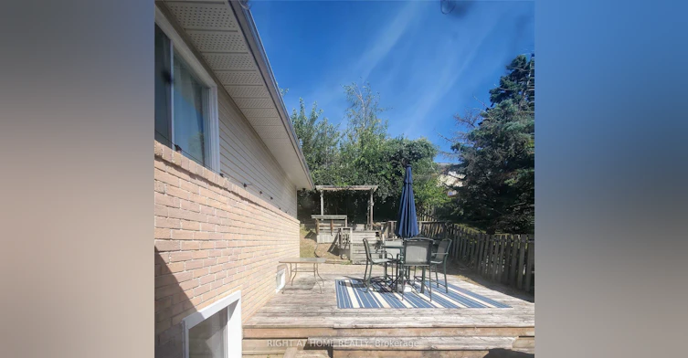 727 Down Crescent, Oshawa, ON, L1H 7X9 - 11