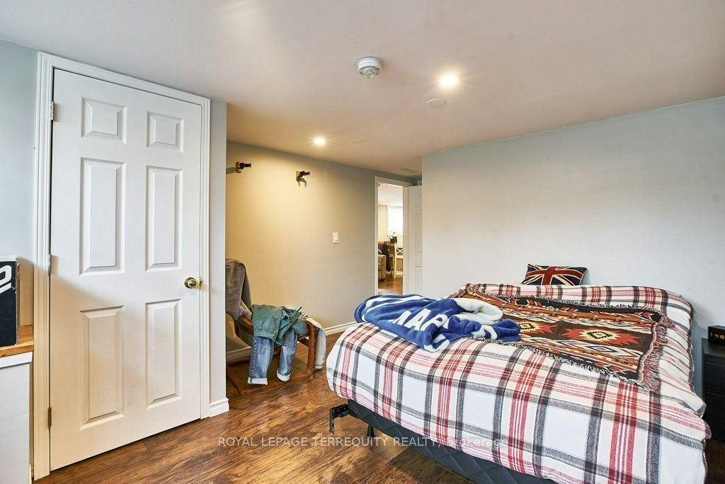 Lower-304 Palmerston Avenue, Whitby, ON, L1N 3E9 - 9