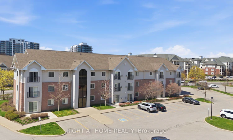 102-91 Aspen Springs Drive