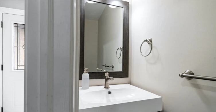 700 Stonepath Circle, Pickering, ON, L1V 3T1 - 4
