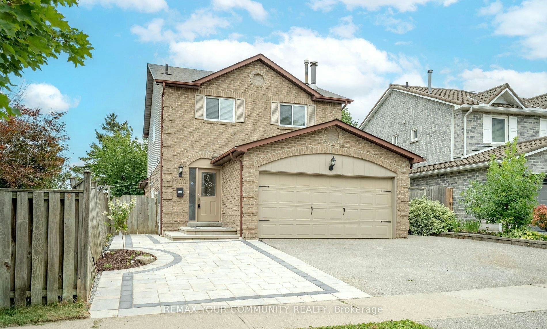 700 Stonepath Circle, Pickering, ON, L1V 3T1