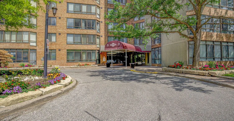 1133-25 Bamburgh Circle, Toronto, ON, M1W 3W2 - 2