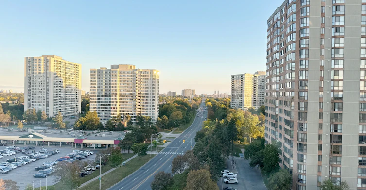 1133-25 Bamburgh Circle, Toronto, ON, M1W 3W2 - 26