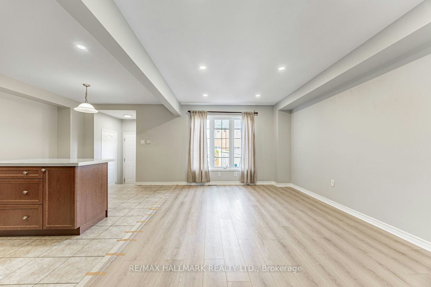 6 Dollery Gate, Ajax, ON, L1T 0G7 - 7