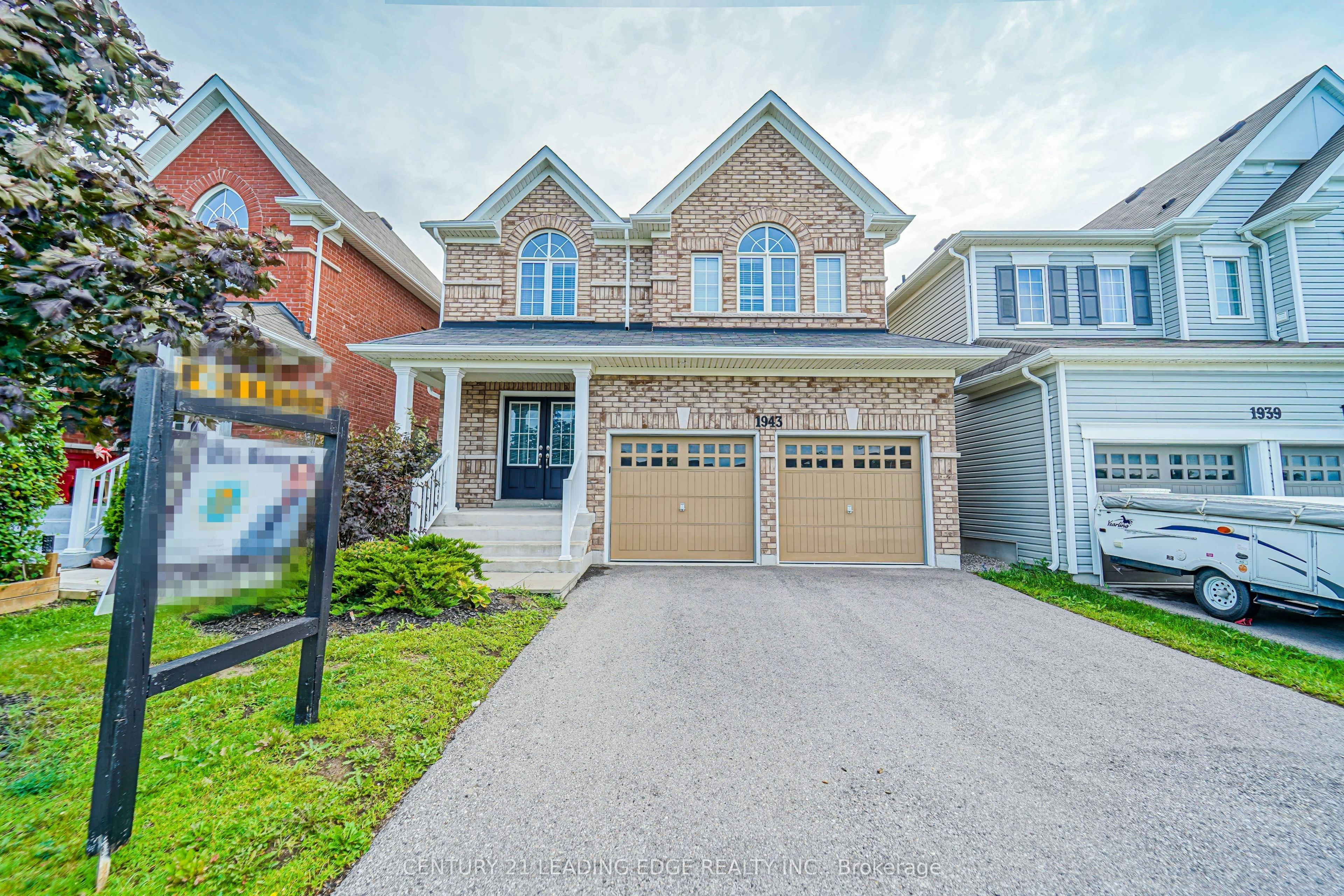 1943 Arborwood Drive, Oshawa, ON, L1K 0V2 - 2