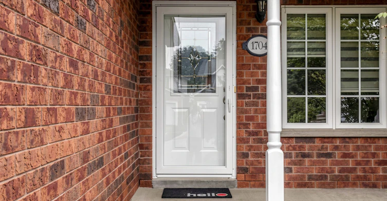 1704 Canadore Crescent, Oshawa, ON, L1G 8A7 - 2