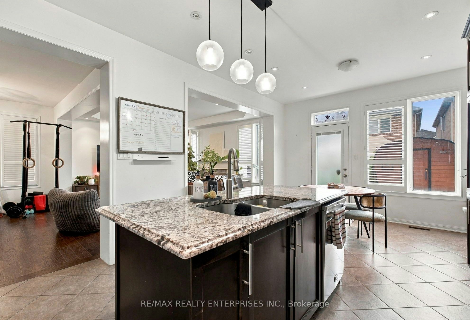 Main-1765 Hayden Lane, Pickering, ON, L1X 0A9 - 11