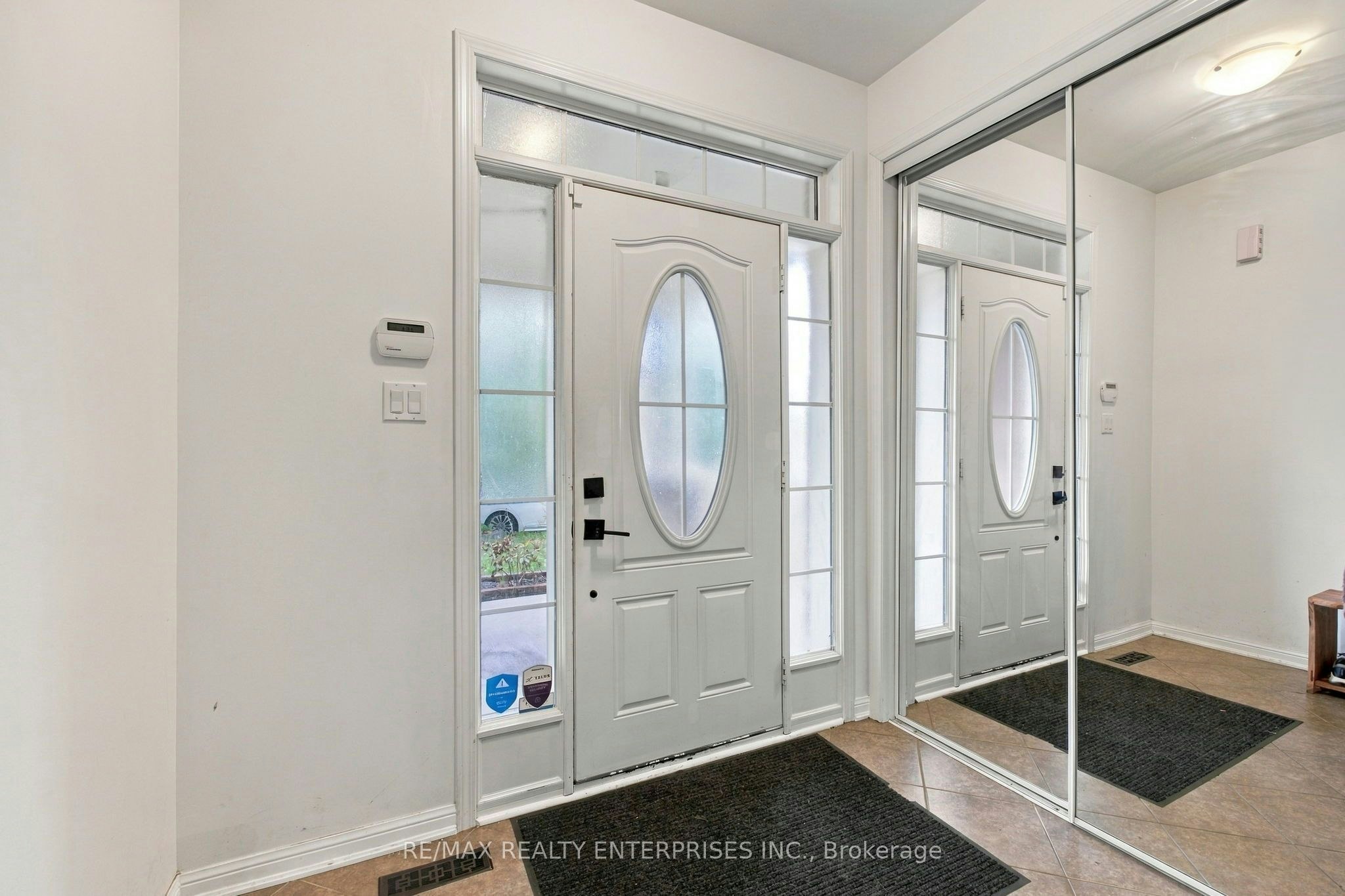 Main-1765 Hayden Lane, Pickering, ON, L1X 0A9 - 2