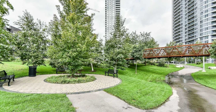 2306-151 Village Green Square, Toronto, ON, M1S 0K5 - 3