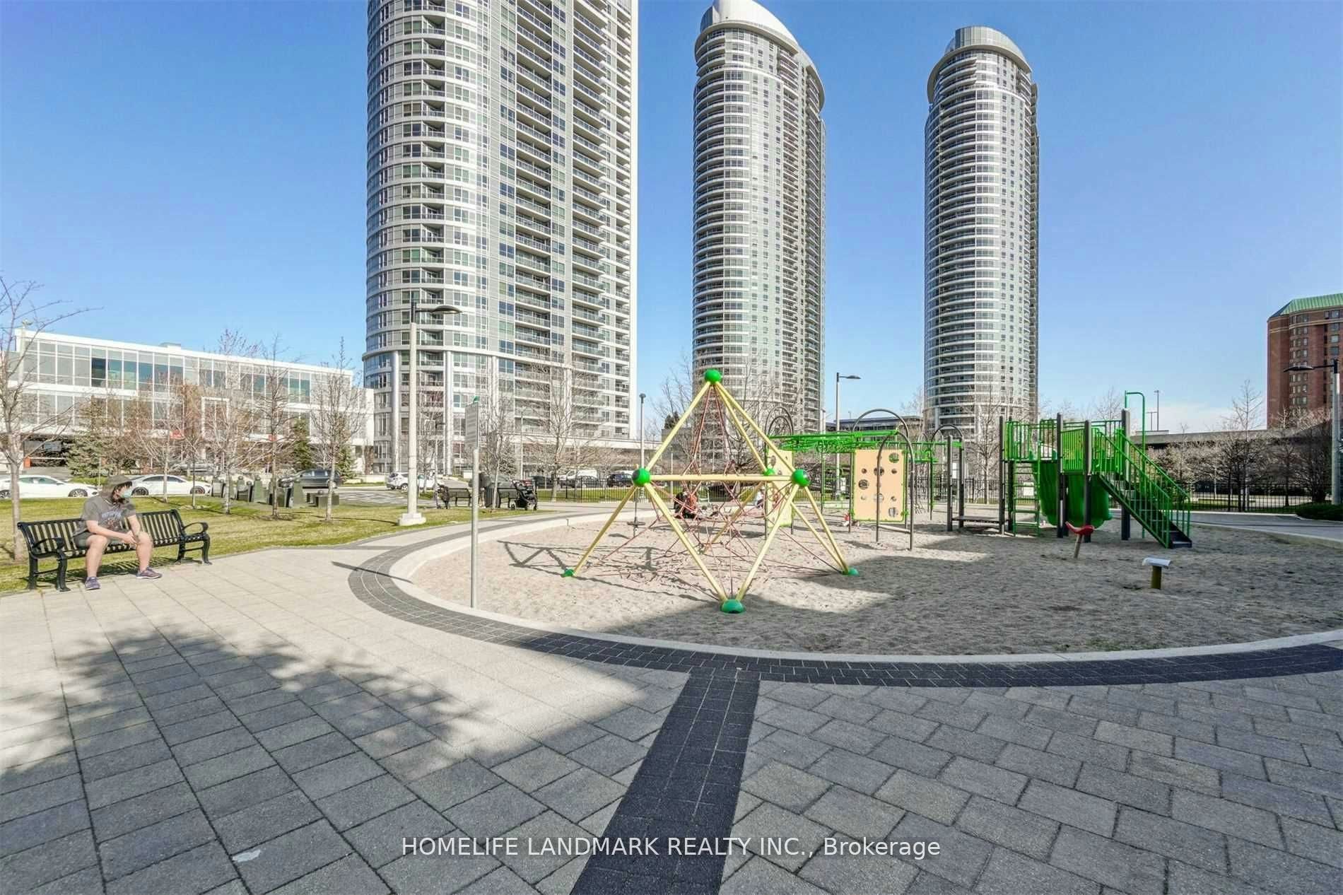 2306-151 Village Green Square, Toronto, ON, M1S 0K5 - 2
