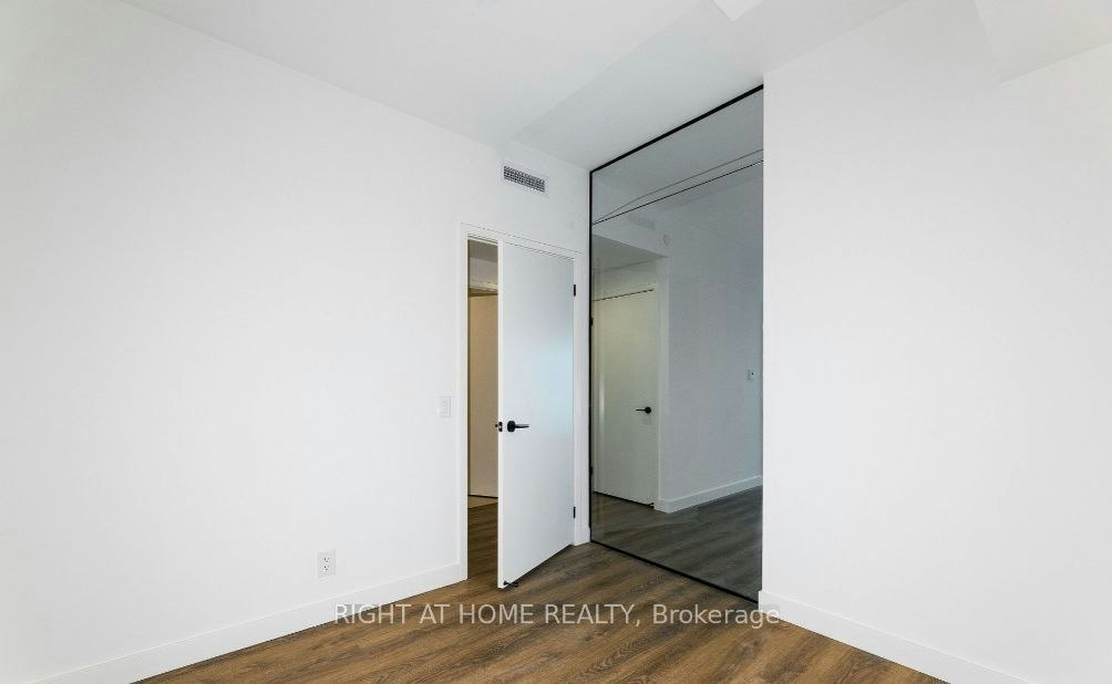 1117-1050 Eastern Avenue, Toronto, ON, M4L 0B7 - 15