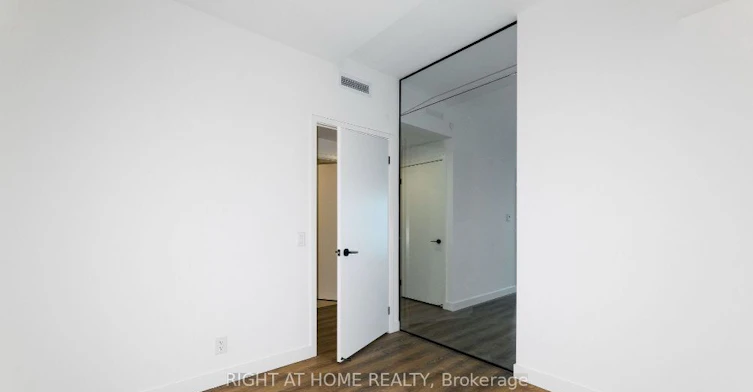 1117-1050 Eastern Avenue, Toronto, ON, M4L 0B7 - 15