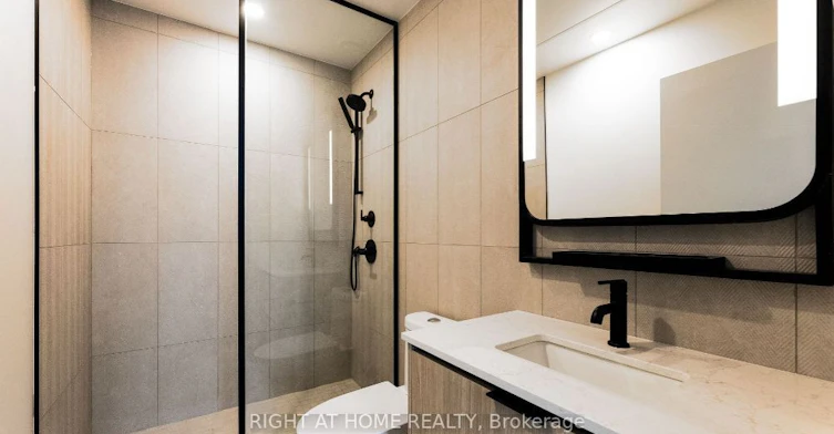 1117-1050 Eastern Avenue, Toronto, ON, M4L 0B7 - 19