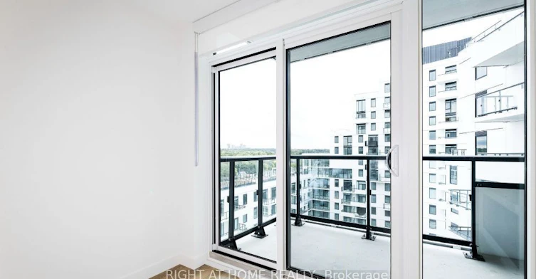 1117-1050 Eastern Avenue, Toronto, ON, M4L 0B7 - 8