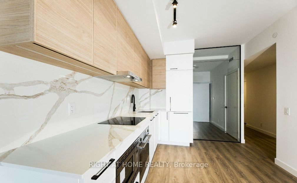 1117-1050 Eastern Avenue, Toronto, ON, M4L 0B7 - 10