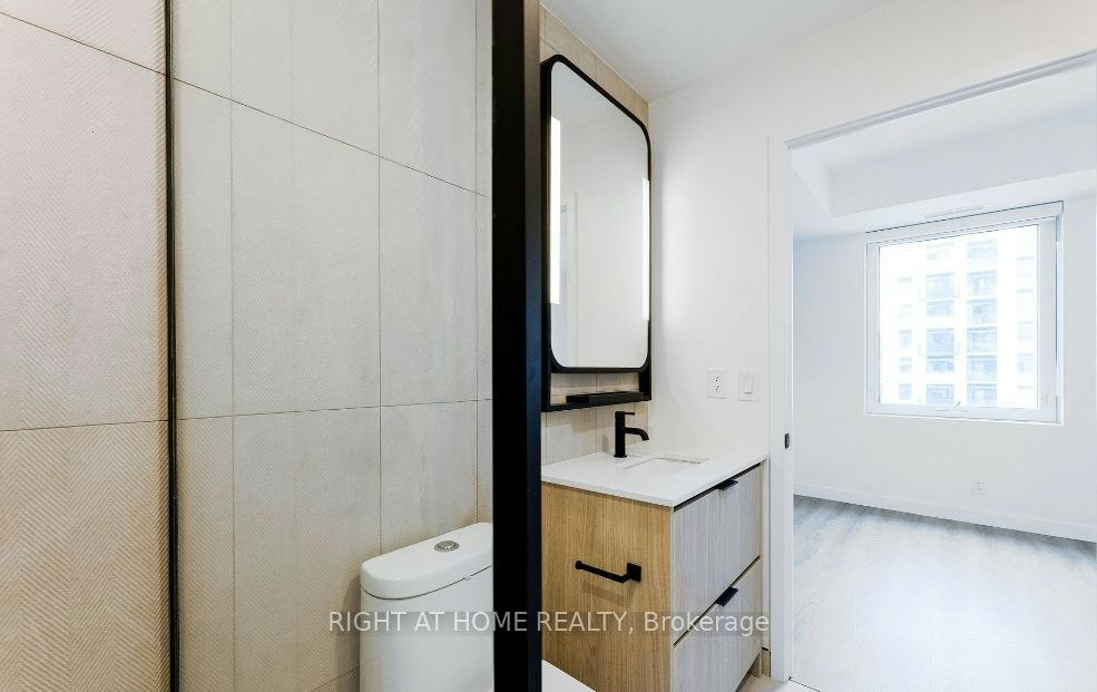 1117-1050 Eastern Avenue, Toronto, ON, M4L 0B7 - 12