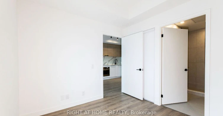 1117-1050 Eastern Avenue, Toronto, ON, M4L 0B7 - 14