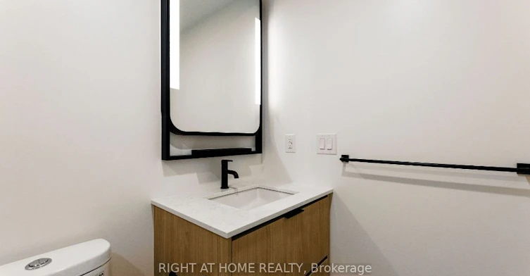 1117-1050 Eastern Avenue, Toronto, ON, M4L 0B7 - 18