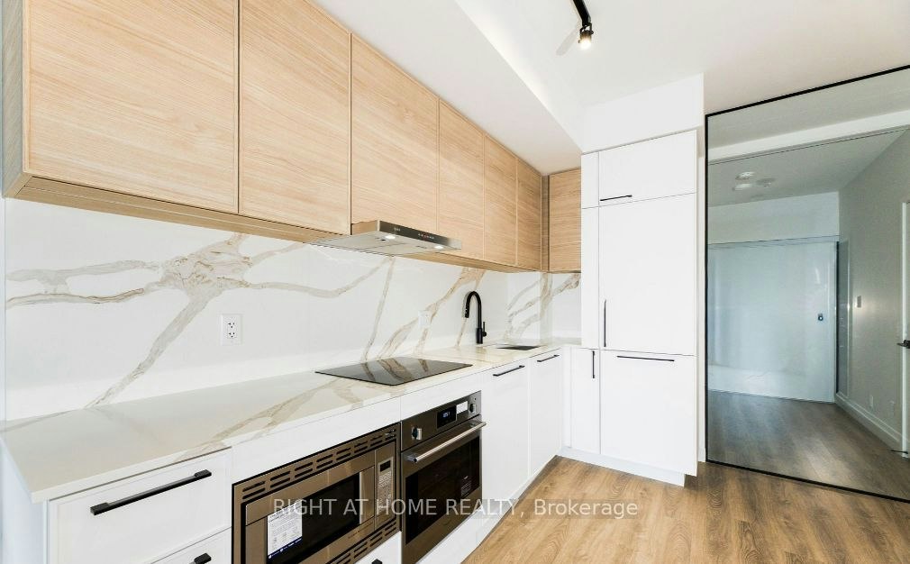 1117-1050 Eastern Avenue, Toronto, ON, M4L 0B7 - 3