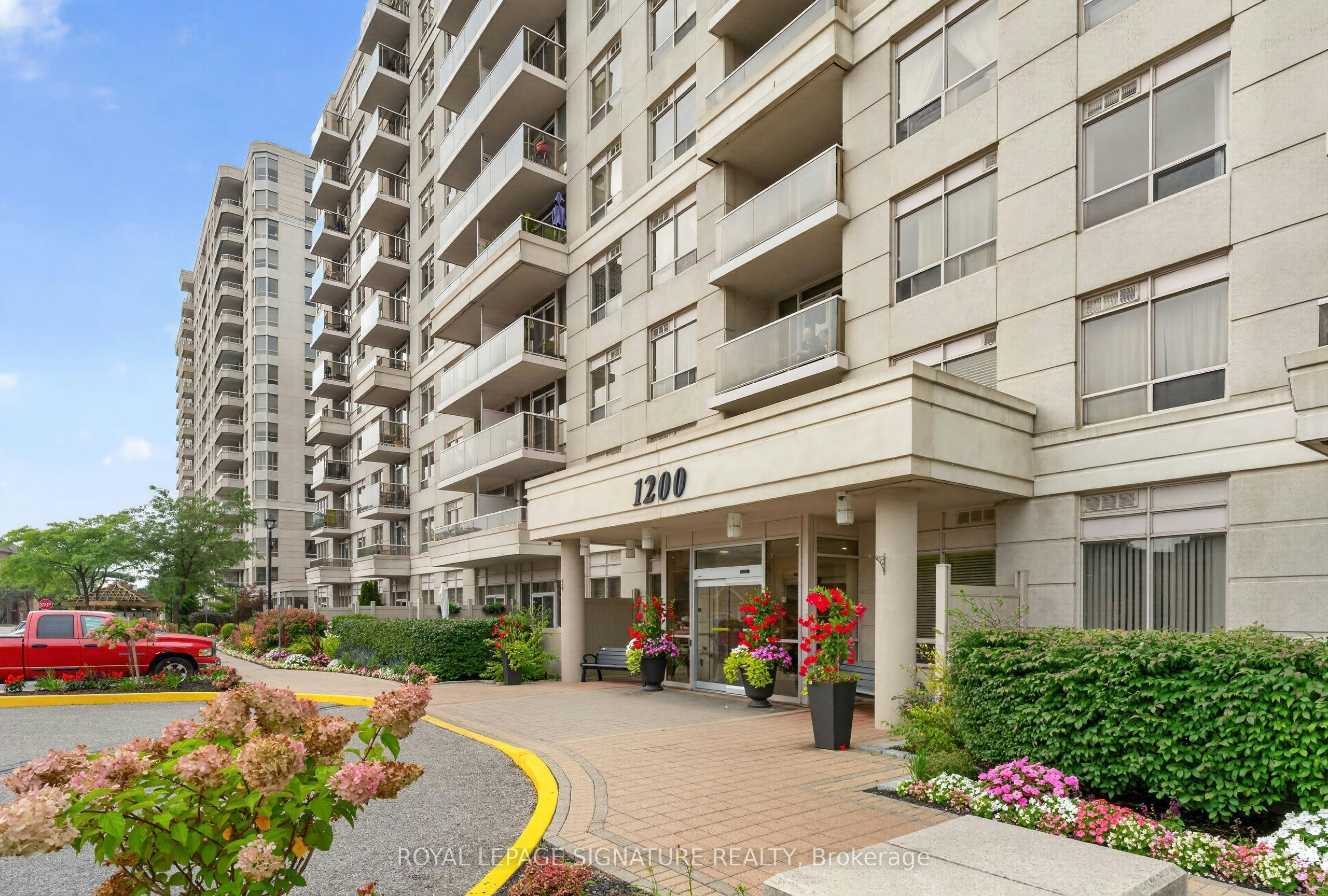 610-1200 The Esplanade Road N, Pickering, ON, L1V 6V3