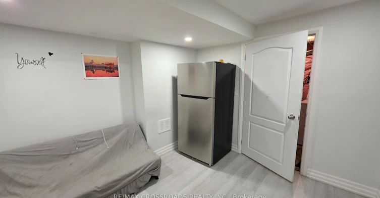 BSMT-23 Wharnsby Drive, Toronto, ON, M1X 1Y9 - 27