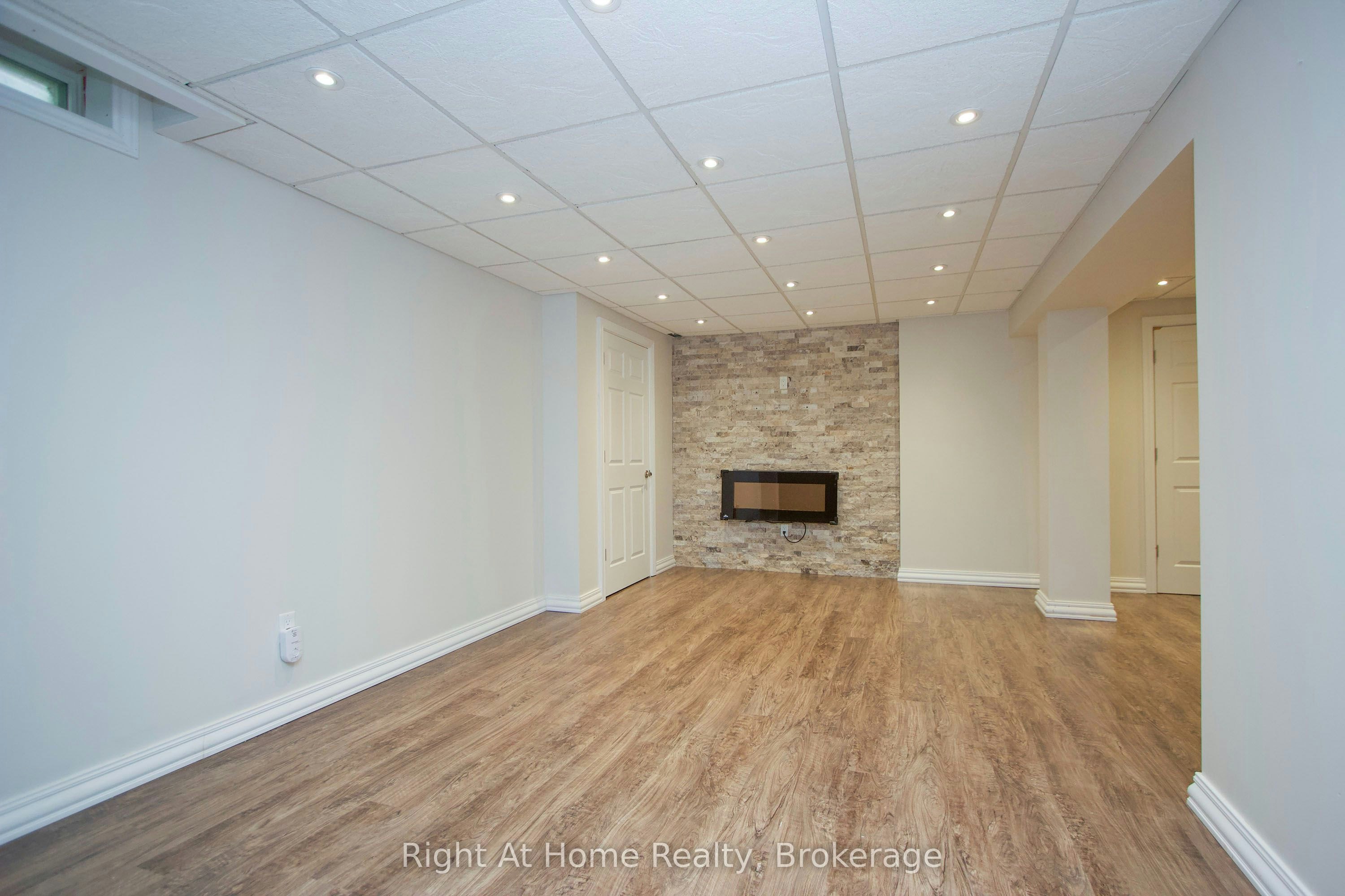1263 Gyatt Crescent, Oshawa, ON, L1K 0M2 - 31