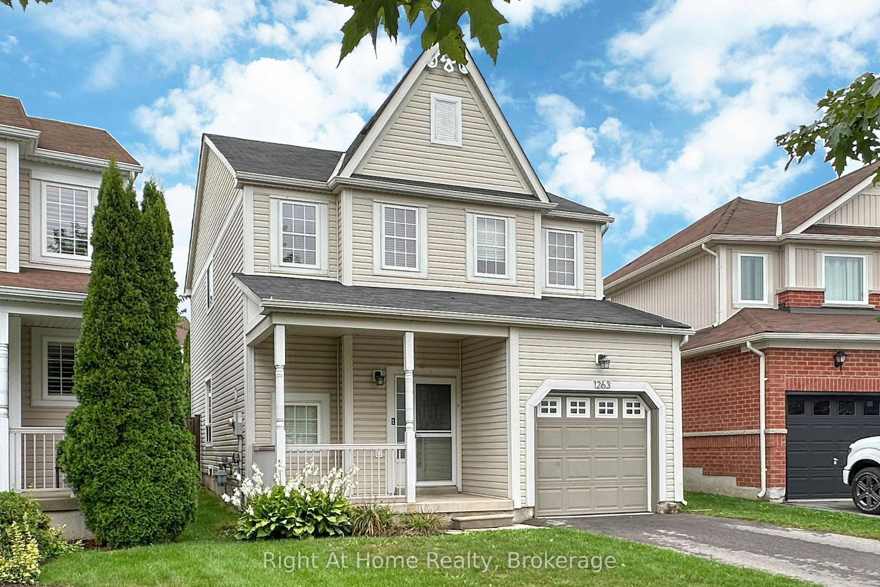 1263 Gyatt Crescent, Oshawa, ON, L1K 0M2