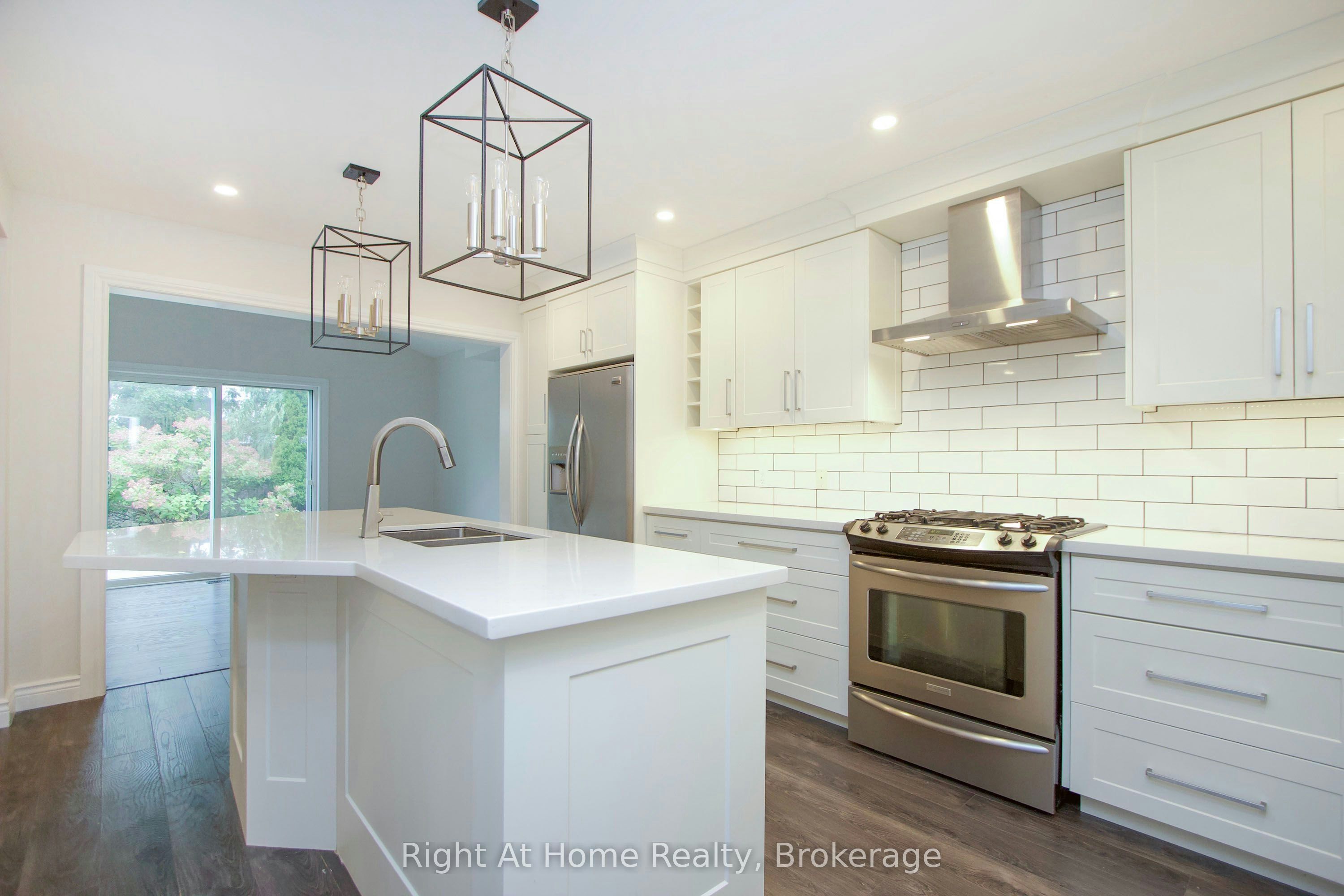 1263 Gyatt Crescent, Oshawa, ON, L1K 0M2 - 6