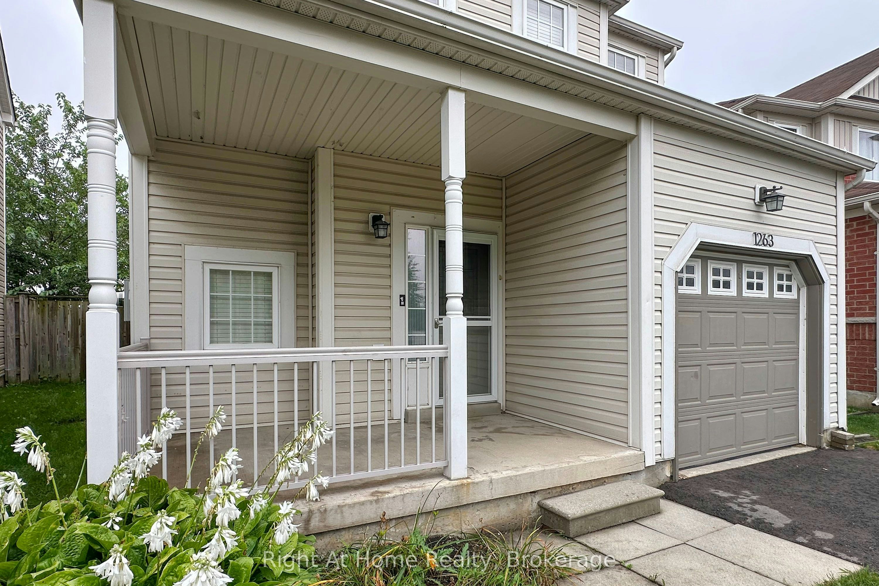 1263 Gyatt Crescent, Oshawa, ON, L1K 0M2 - 3