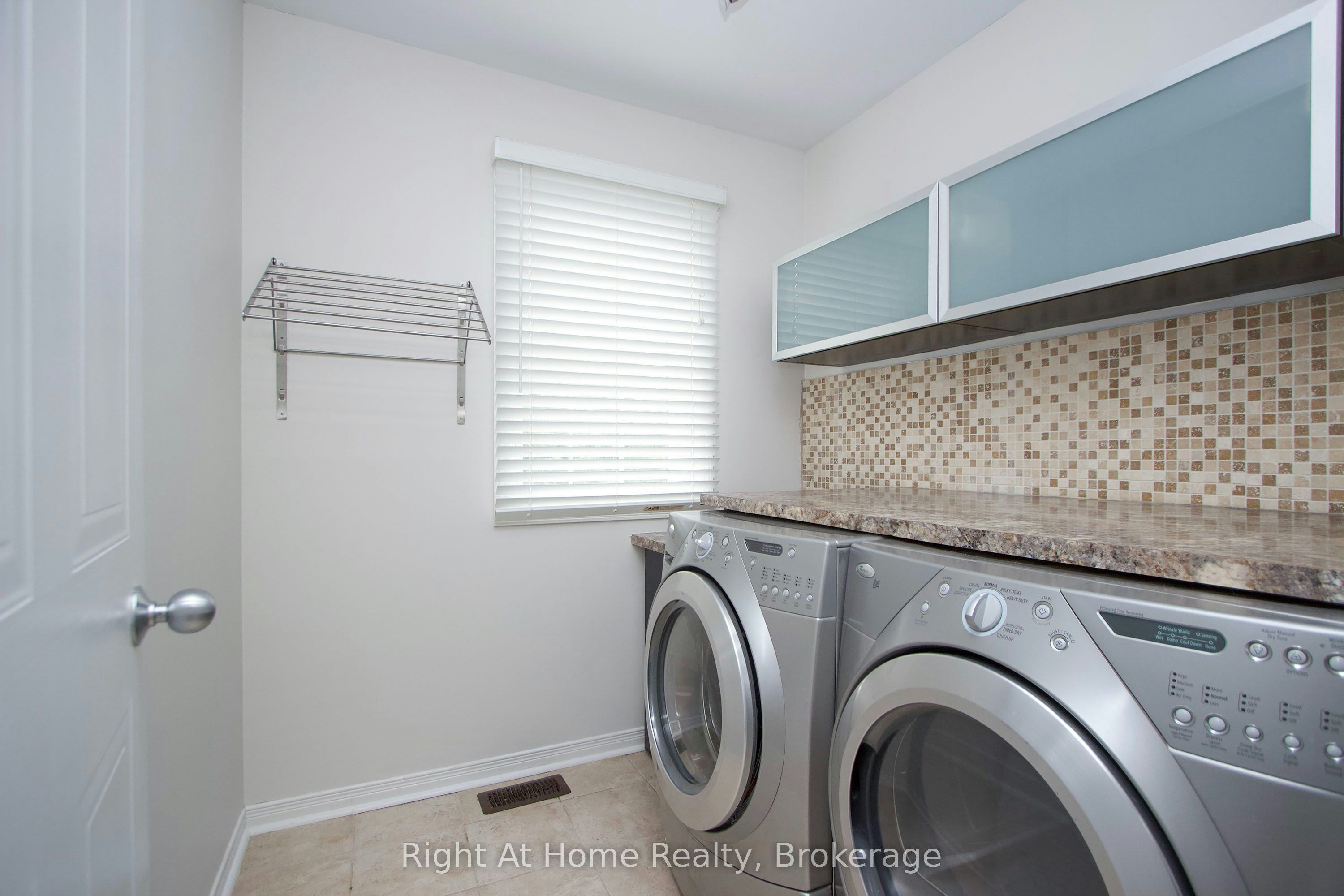 1263 Gyatt Crescent, Oshawa, ON, L1K 0M2 - 27