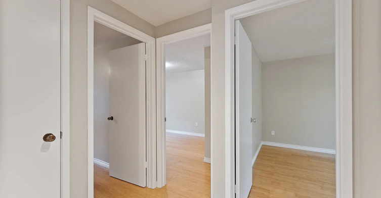 28 Ecclesfield Drive, Toronto, ON, M1W 3J6 - 25