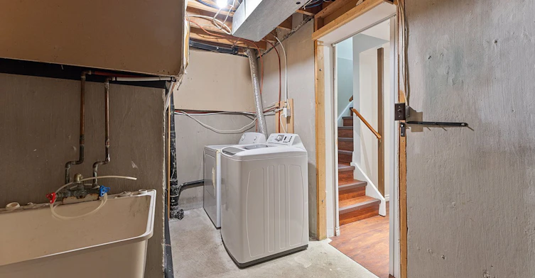 28 Ecclesfield Drive, Toronto, ON, M1W 3J6 - 45
