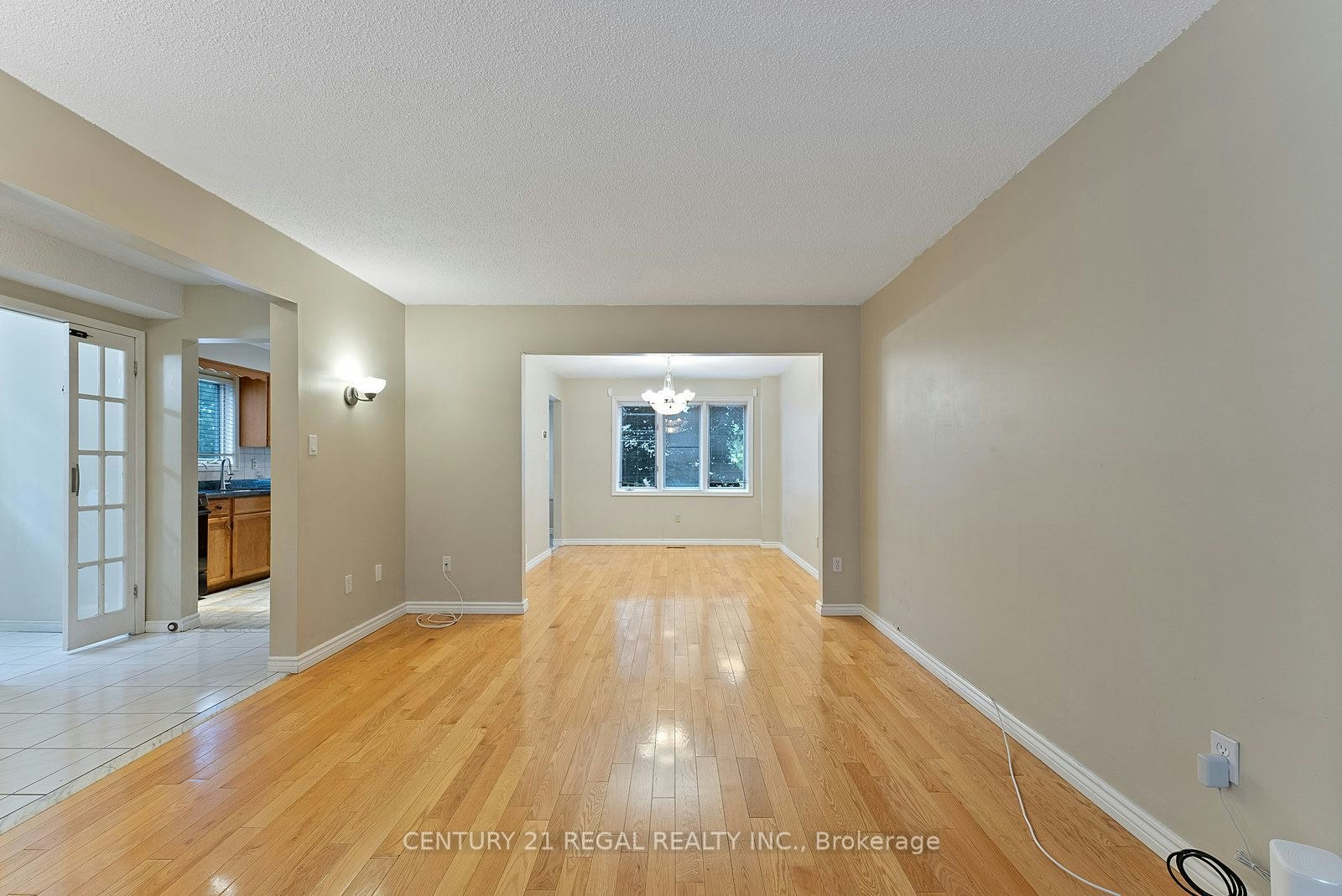 28 Ecclesfield Drive, Toronto, ON, M1W 3J6 - 7