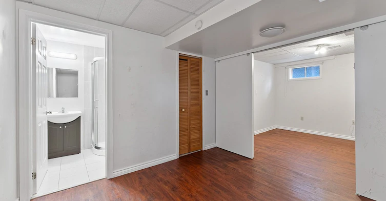 28 Ecclesfield Drive, Toronto, ON, M1W 3J6 - 42