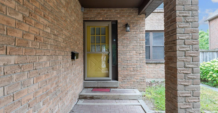 28 Ecclesfield Drive, Toronto, ON, M1W 3J6 - 2