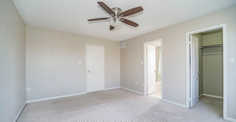 2 Oglevie Drive, Whitby, ON, L1R 2Y4 - 16