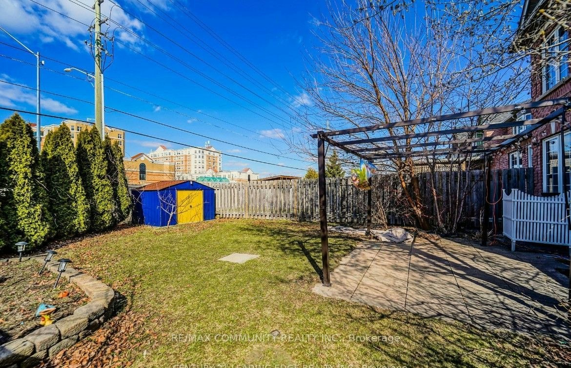 2 Oglevie Drive, Whitby, ON, L1R 2Y4 - 27
