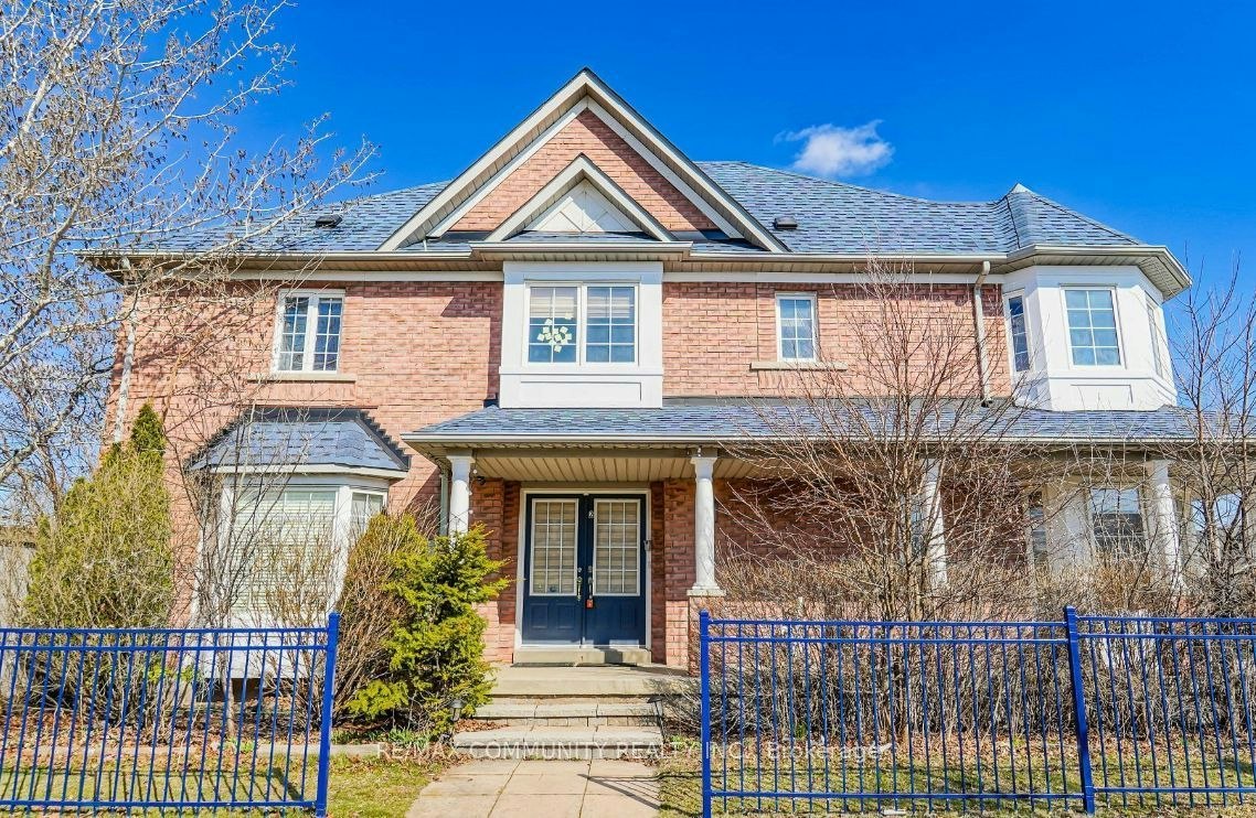 2 Oglevie Drive, Whitby, ON, L1R 2Y4 - 2