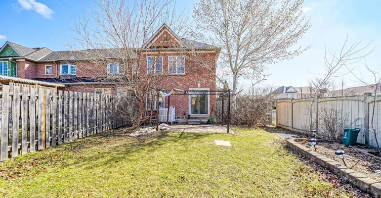 2 Oglevie Drive, Whitby, ON, L1R 2Y4 - 28