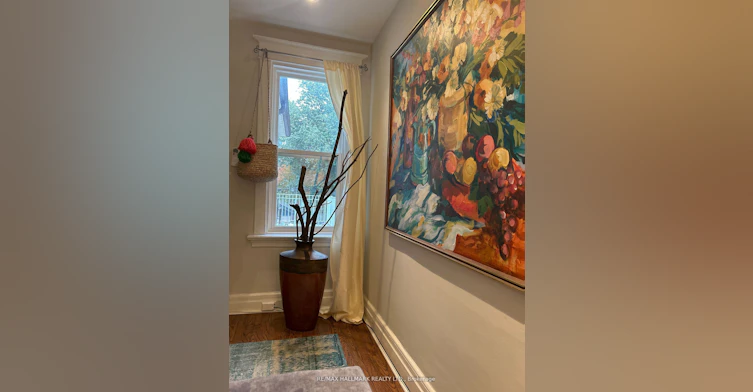 upper-18 Pape Avenue, Toronto, ON, M4M 2V6 - 5