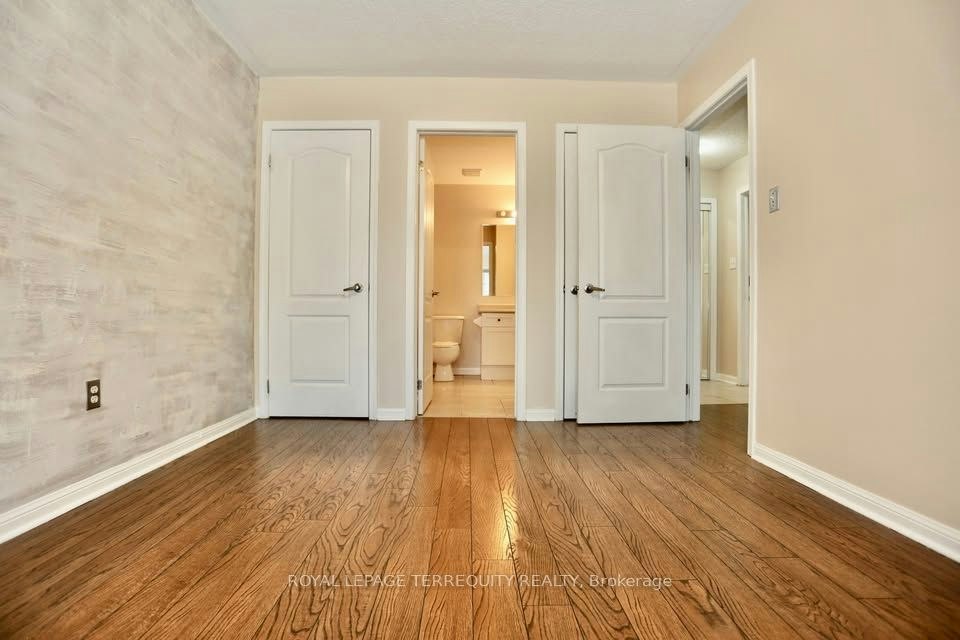 8834 Sheppard Avenue E, Toronto, ON, M1B 6J4 - 5